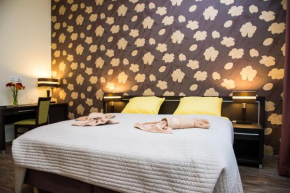 Отель Domus Apartments  Прага